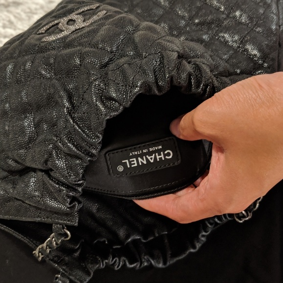 Authentic Chanel hobo bag - Picture 5 of 6